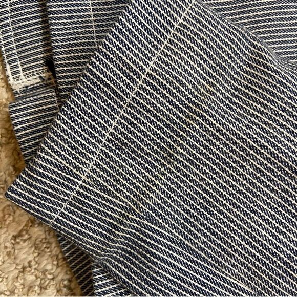 ADEC2 Philliphe Adec Brand Navy and White Pinstripe Single Button Blazer 4/38 - Picture 10 of 15